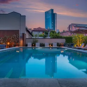 Hotell Crowne Plaza By Ihg, Milano